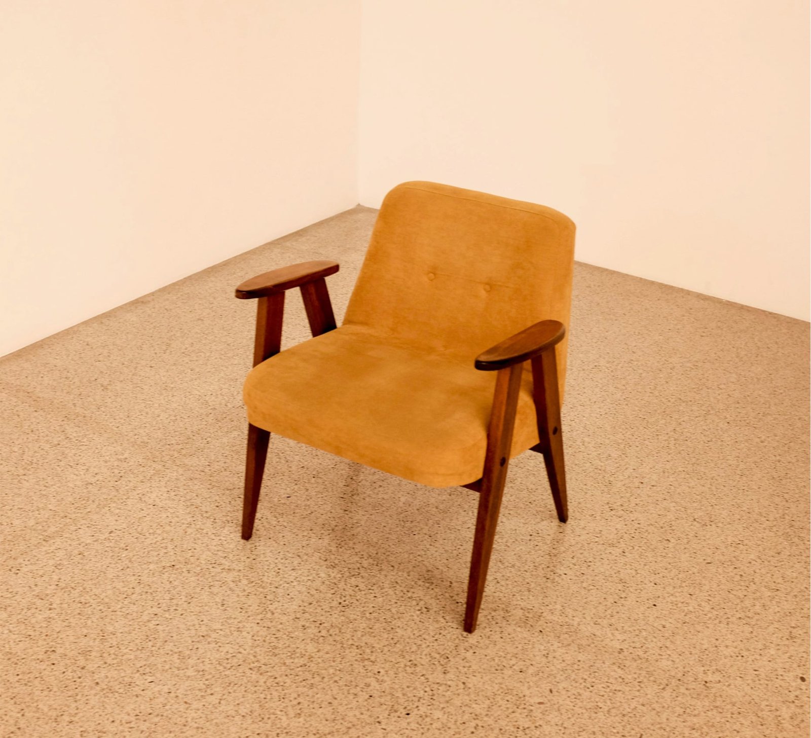 Premium Chair